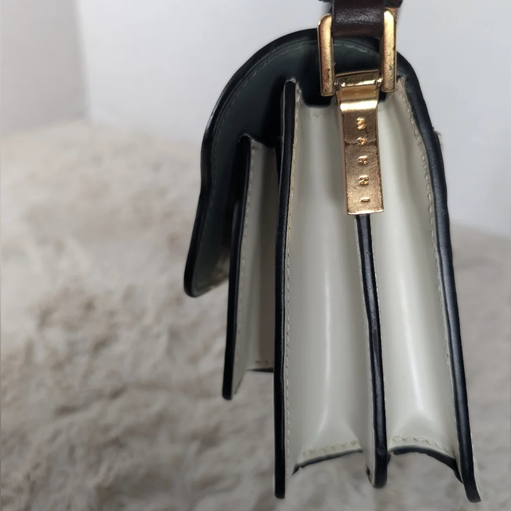 Marni Trunk shoulder bag